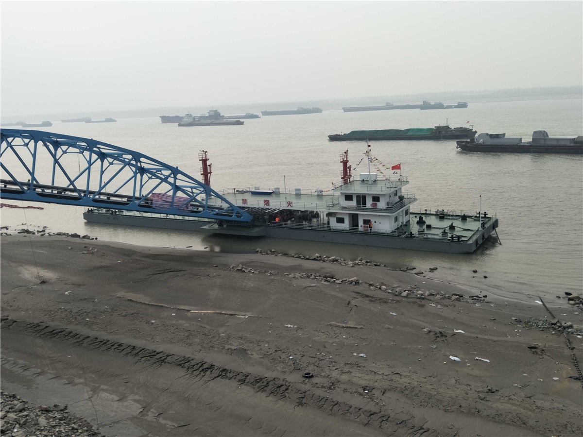 岳陽(yáng)70、90米油化船